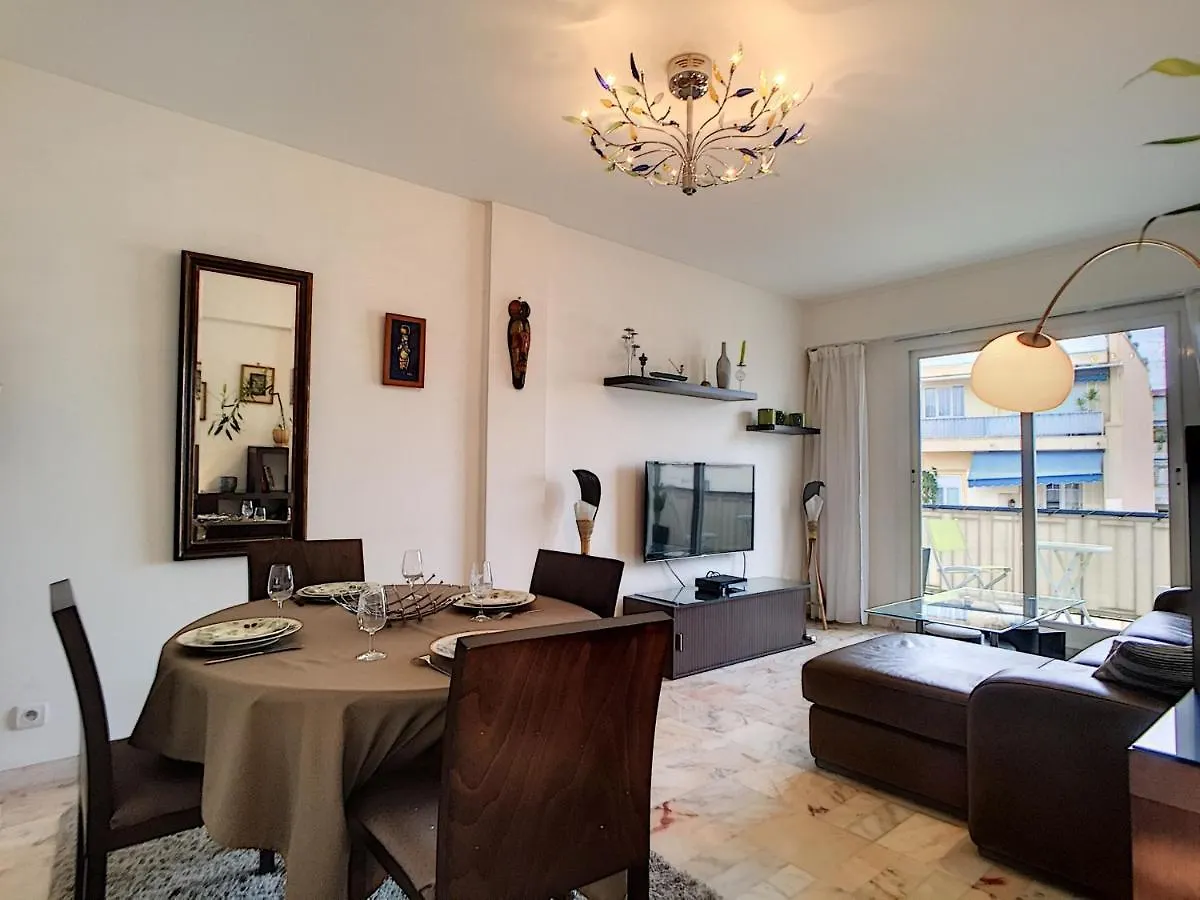 Nestor&Jeeves - Andrioli Terrasse - Central - Close Beach - Top Floor Nice France